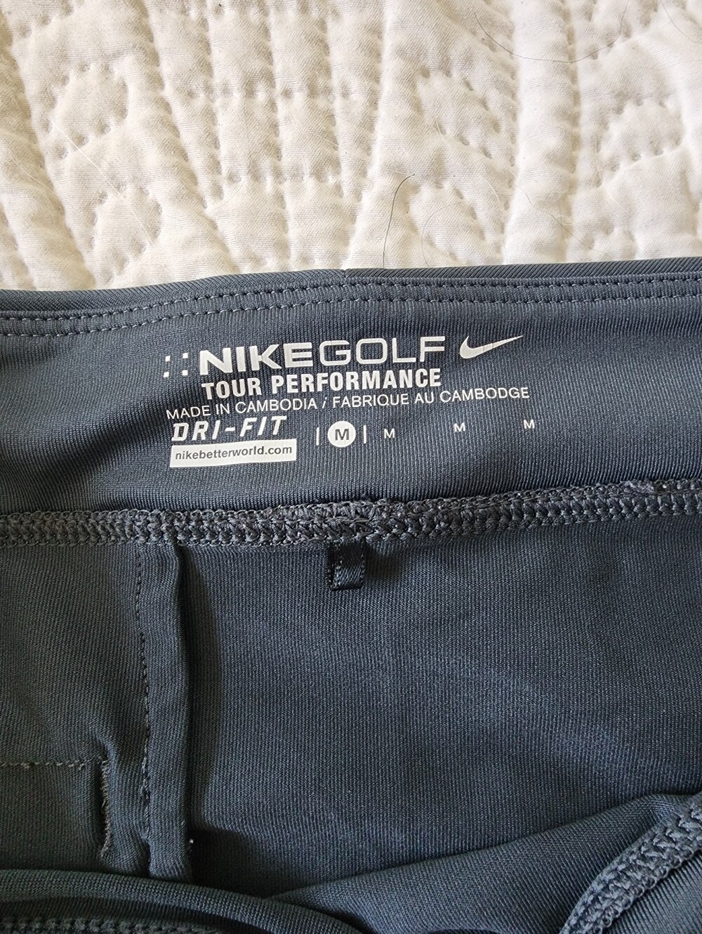 Nike Golf  Black Tour Performance Golf Skirt with Silver Swoosh - Picture 4 of 5